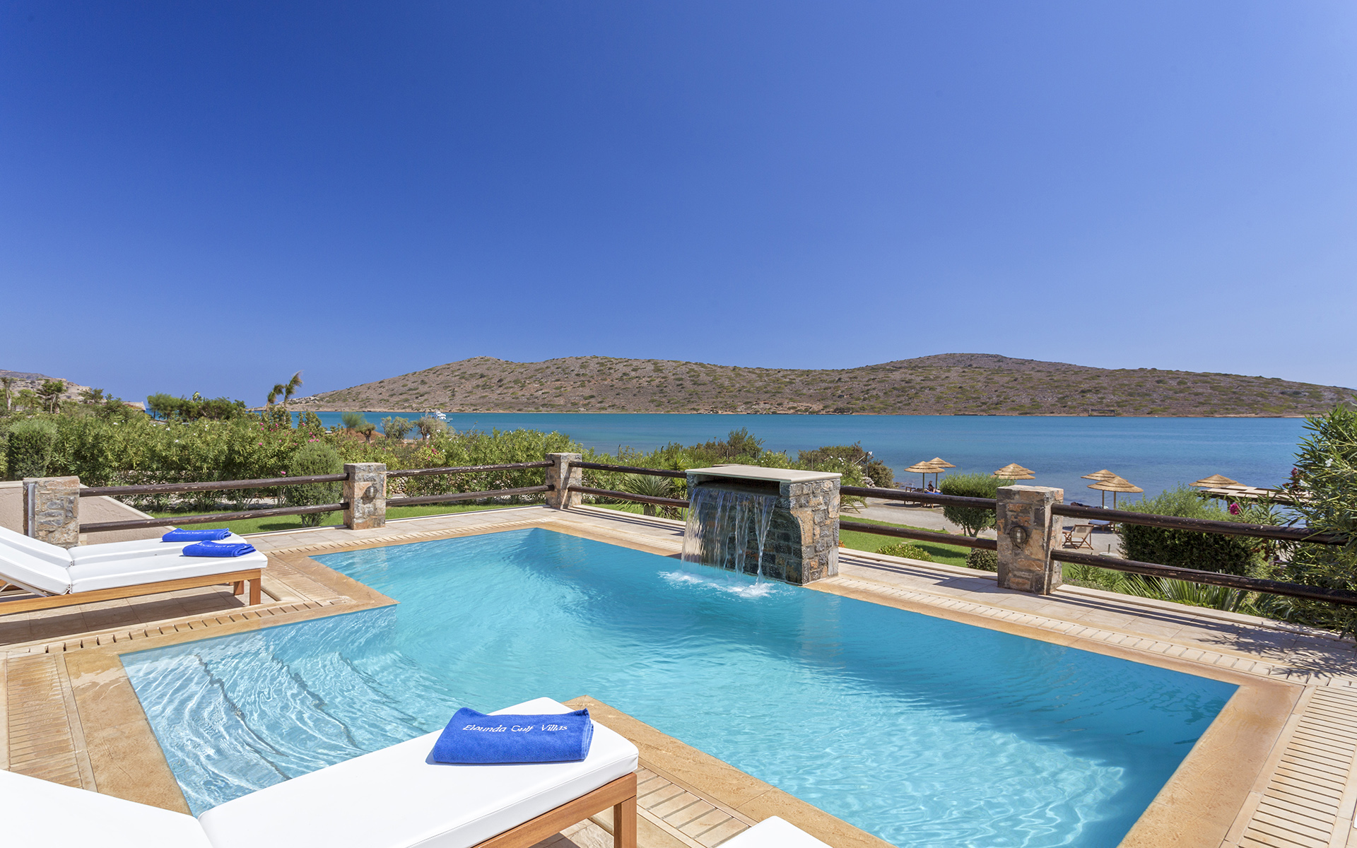 Seafront Villa, Crete