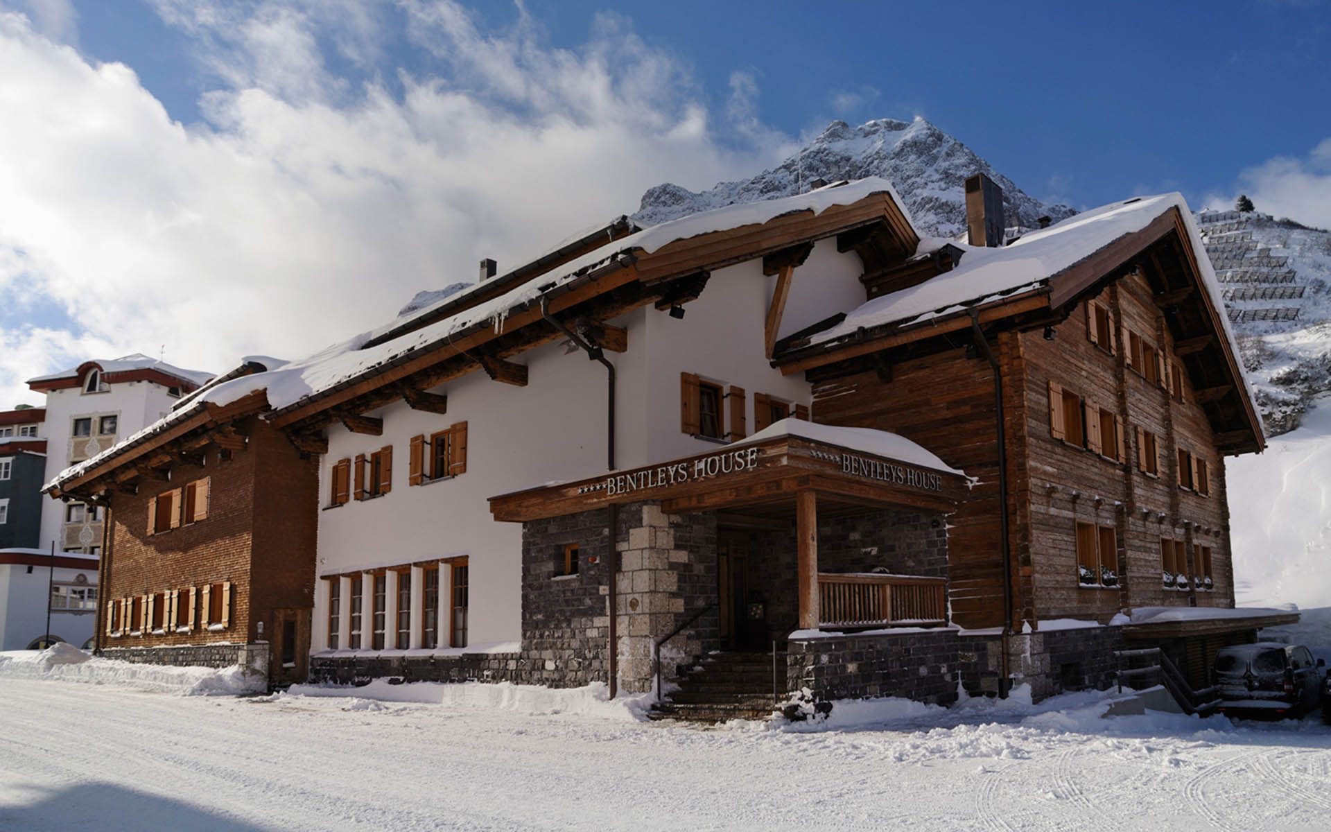 Bentleys House, Zürs