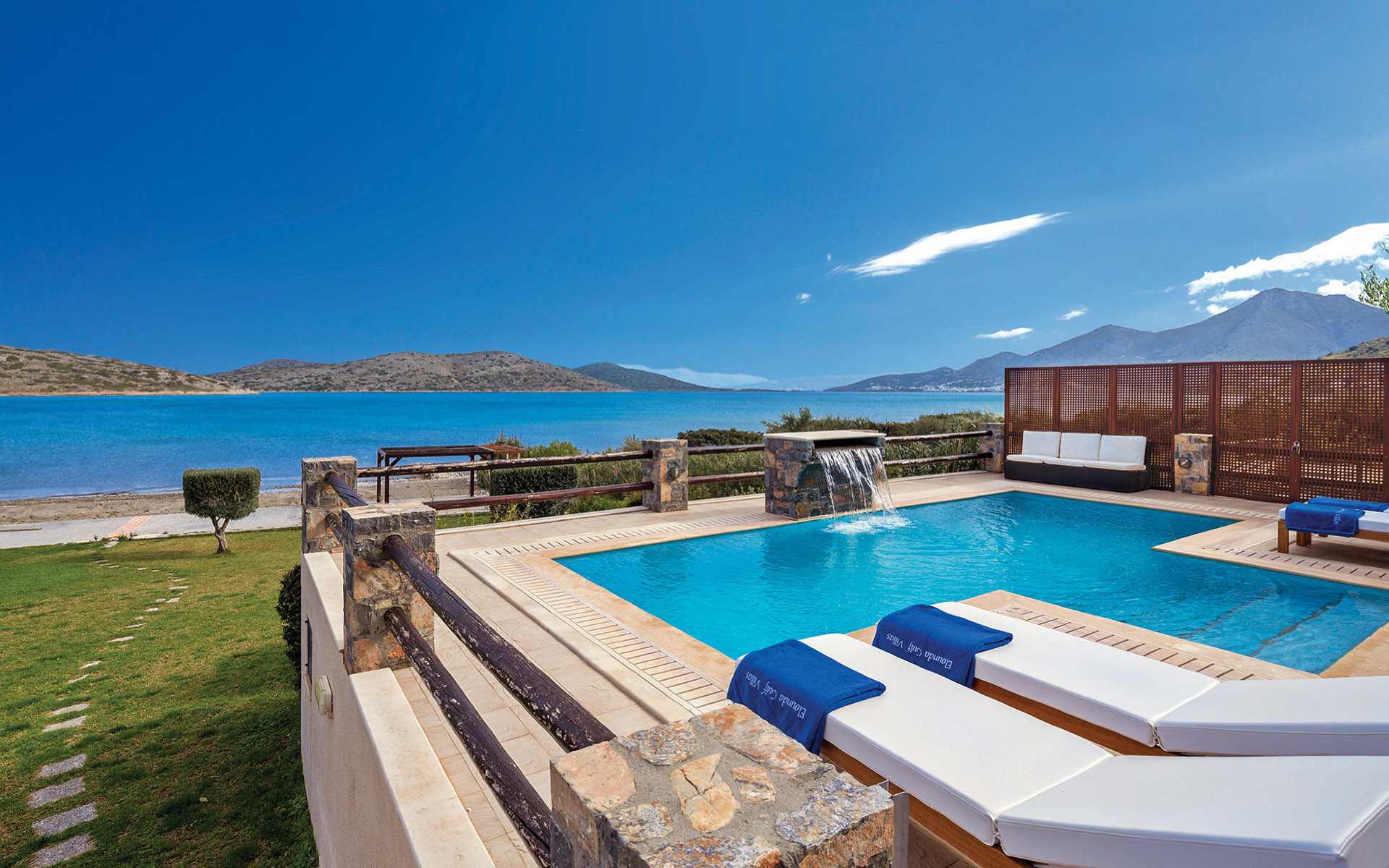 Seafront Villa, Crete