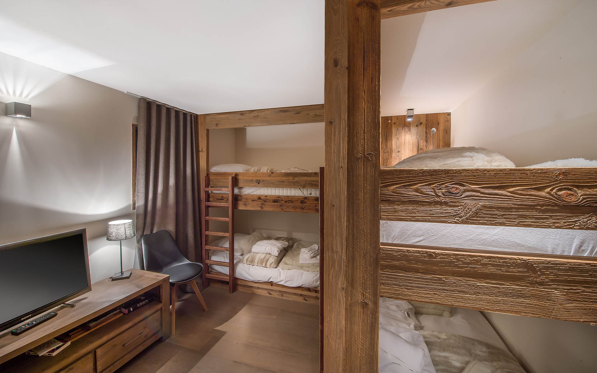 Chalet Ahorn, Meribel