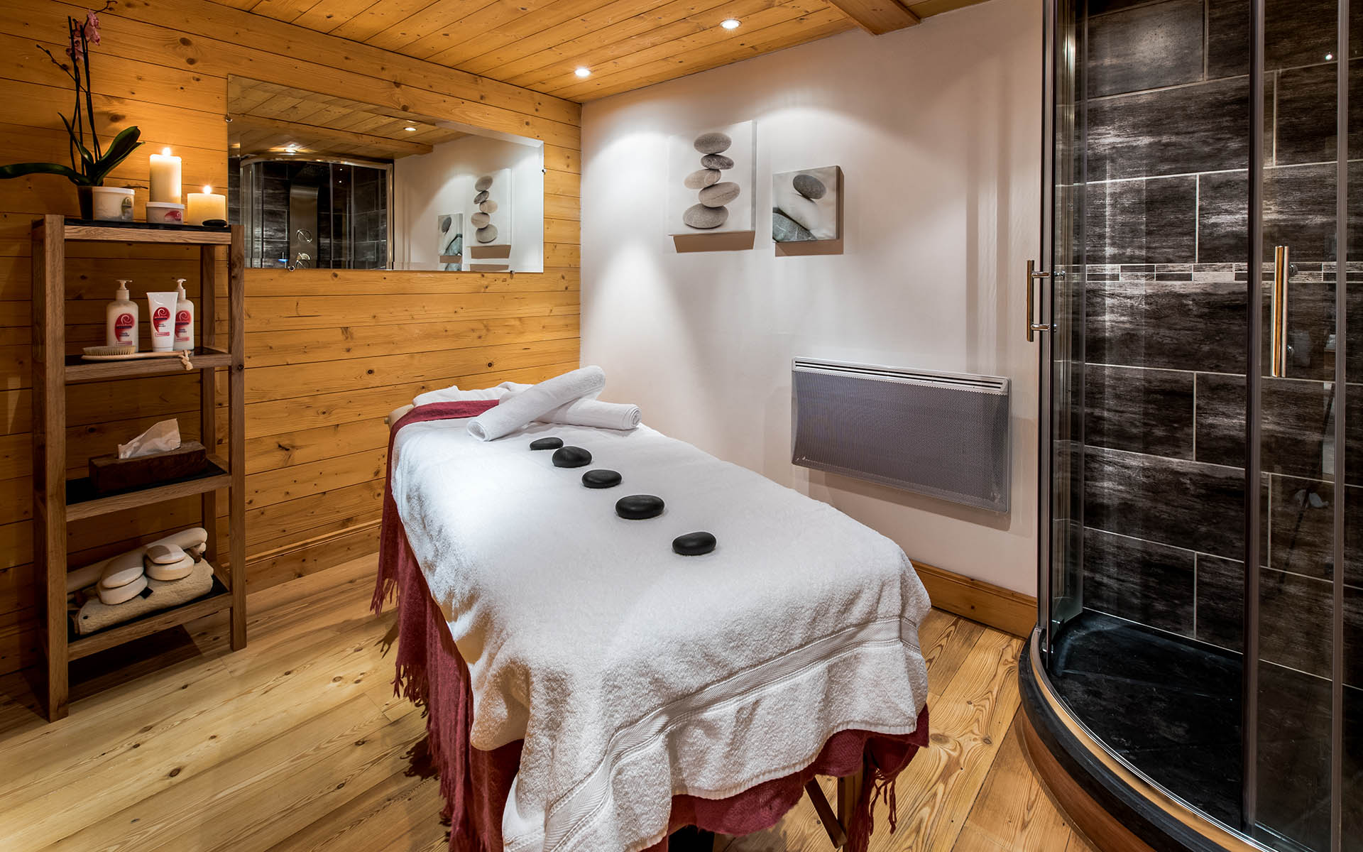 Chalet Tomkins, Meribel