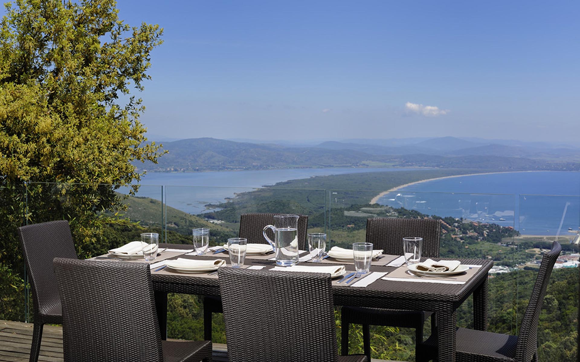 Villa Aura, Tuscany