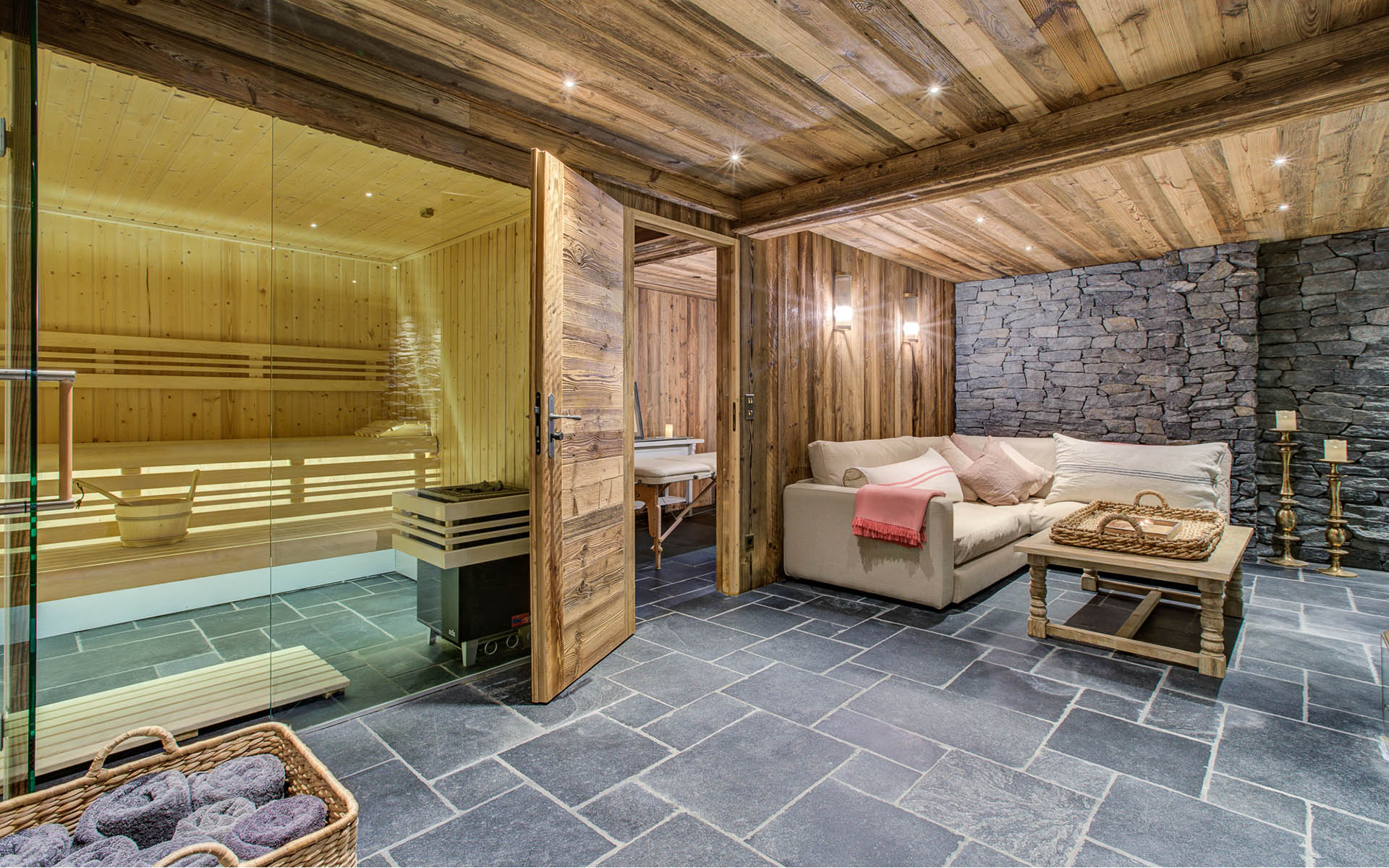 Chalet Lightbowne, Meribel