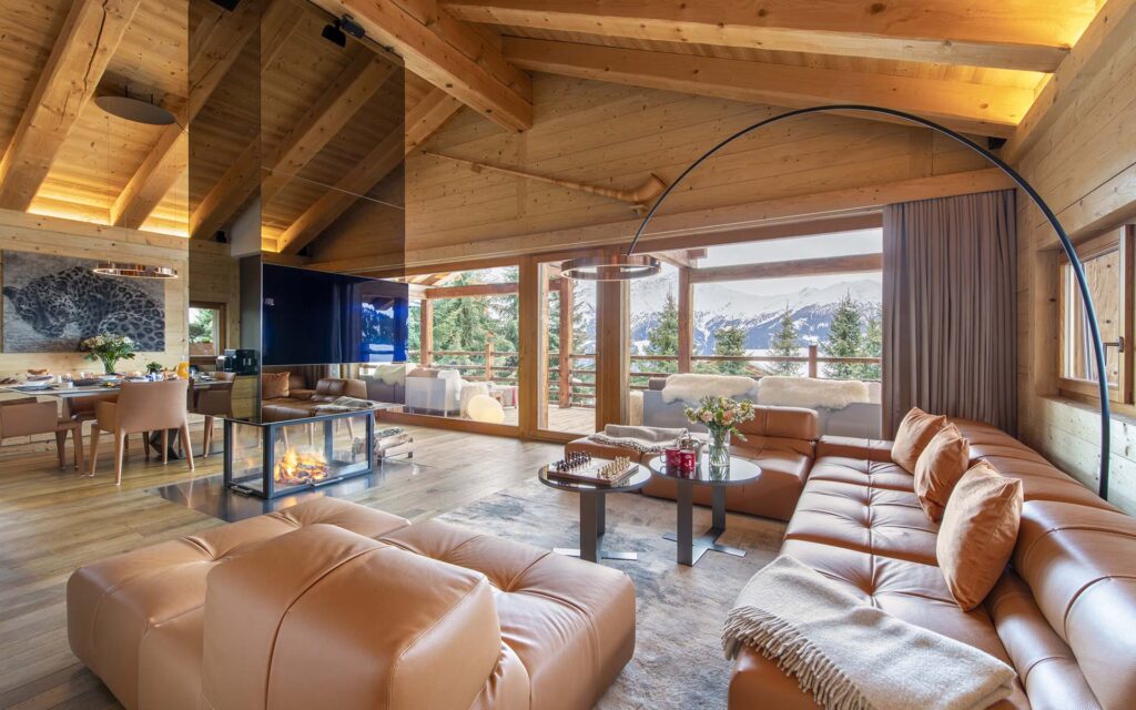 CSV23 L2 living room 3