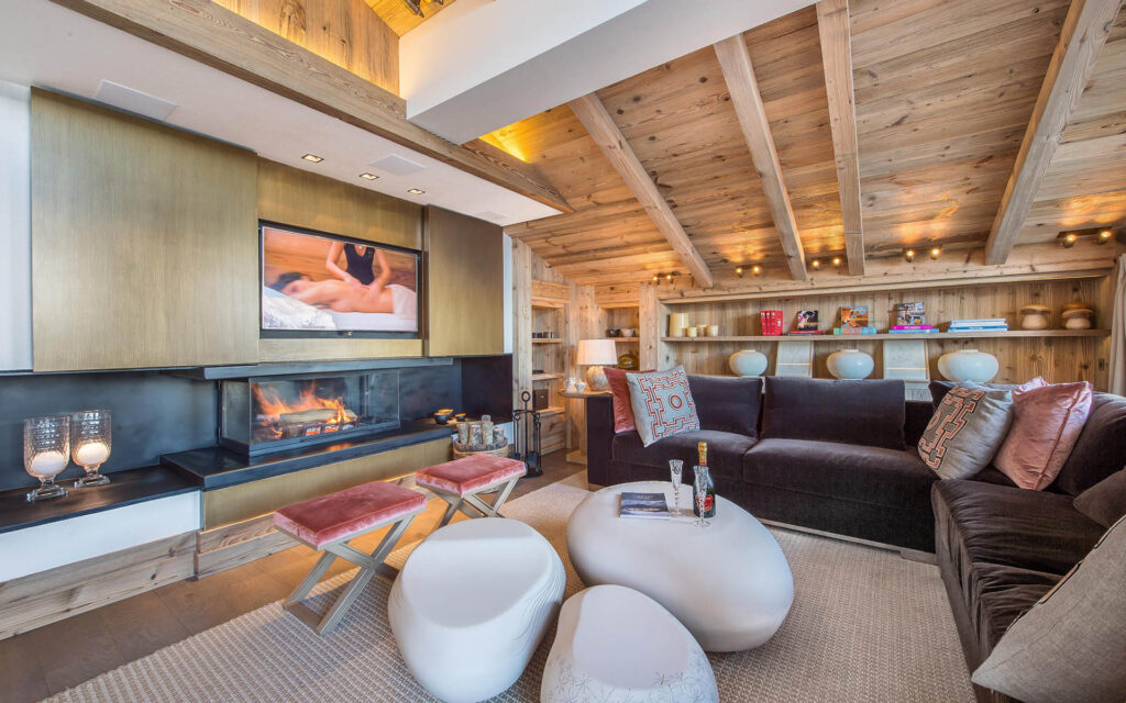 Chalet Crystaile living room 1