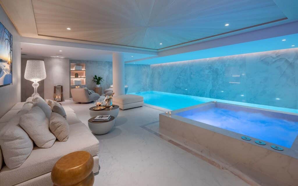 Chalet Le Blanchot Luxury Ski Chalet Courchevel 1850 France NEW 13