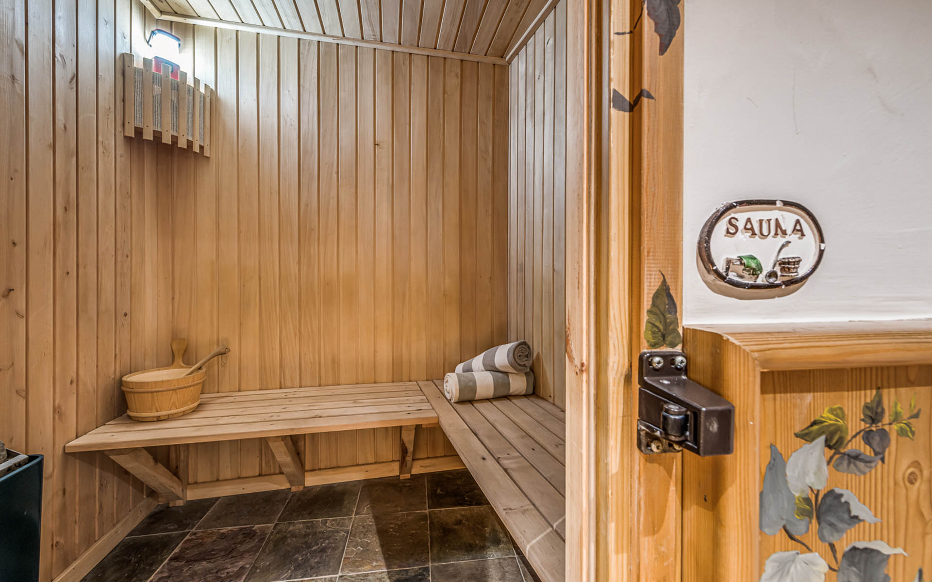 Chalet Le Namaste, Courchevel 1850