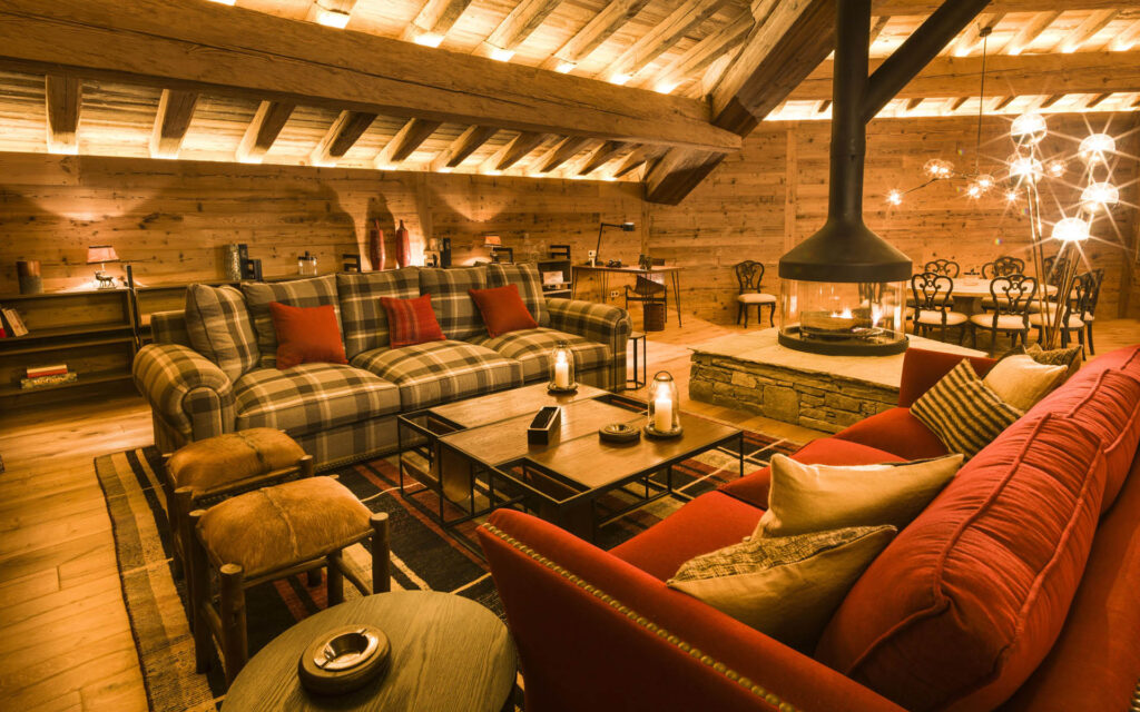 Chalet Sequoia Salon 1