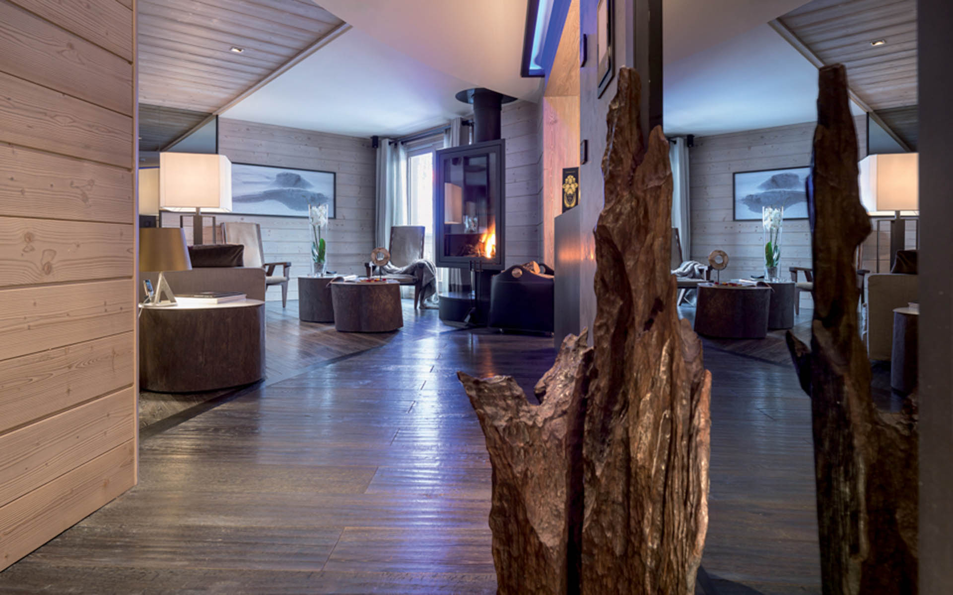 Serpentine Apartment, Courchevel 1850