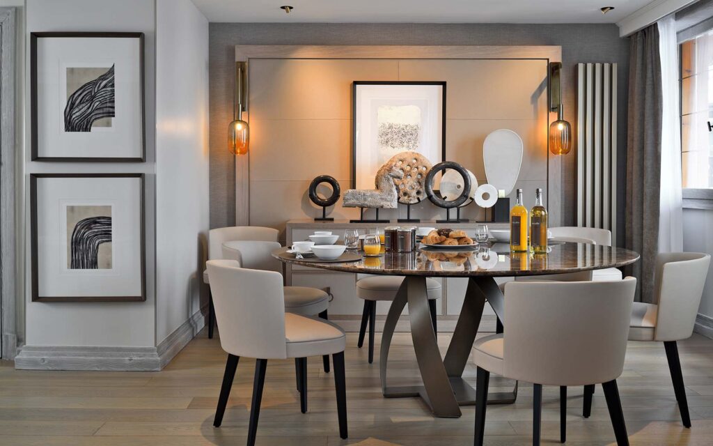 Hotel Le Strato Chanrossa 3 Bedroom duplex Luxury Ski Chalet Courchevel 1850 France 2