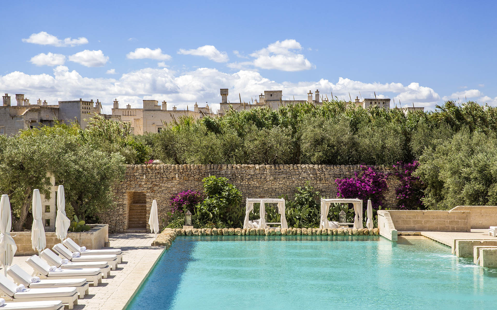 Casa Magnifica, Puglia