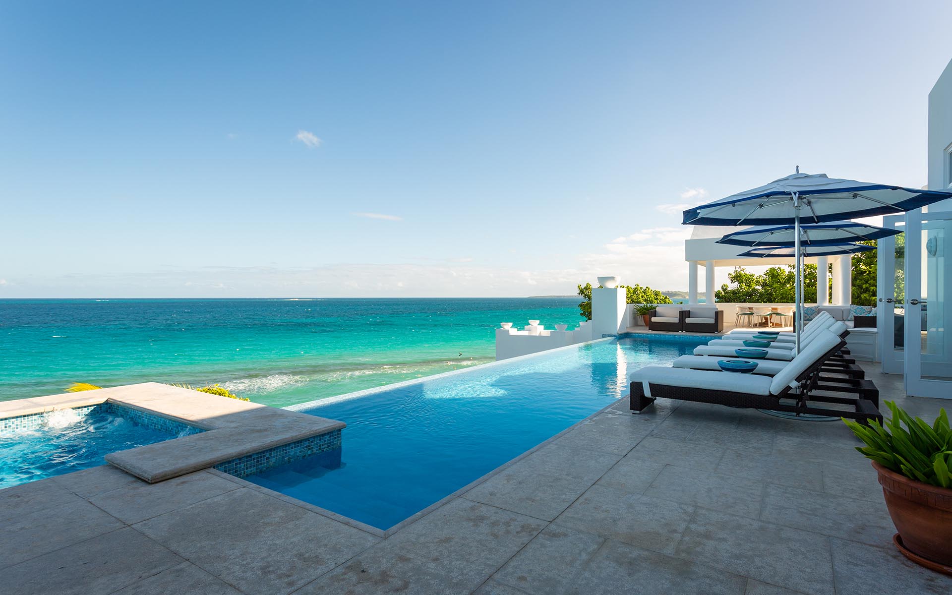 Villa Sari, Anguilla