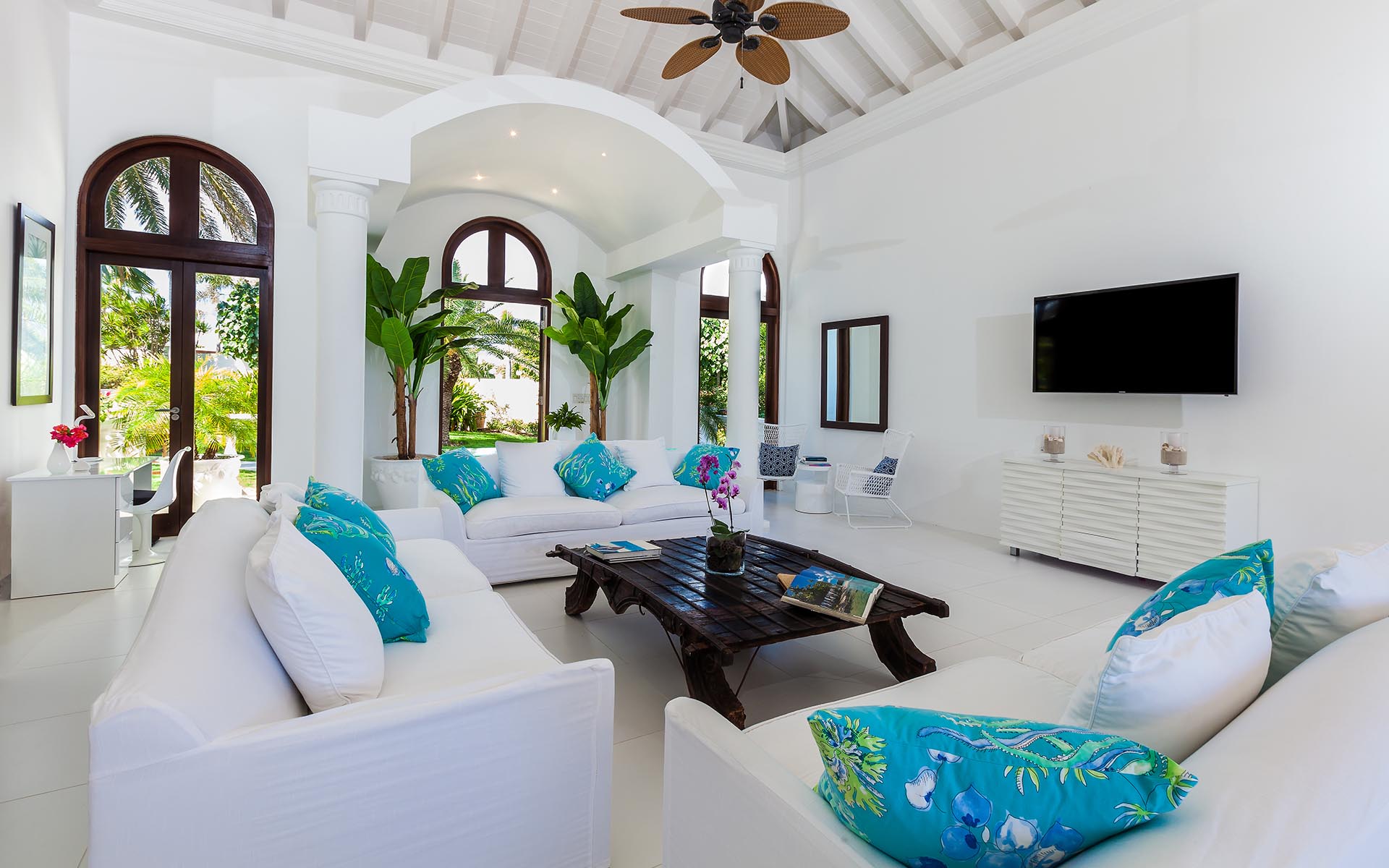 Villa Ivy, Anguilla