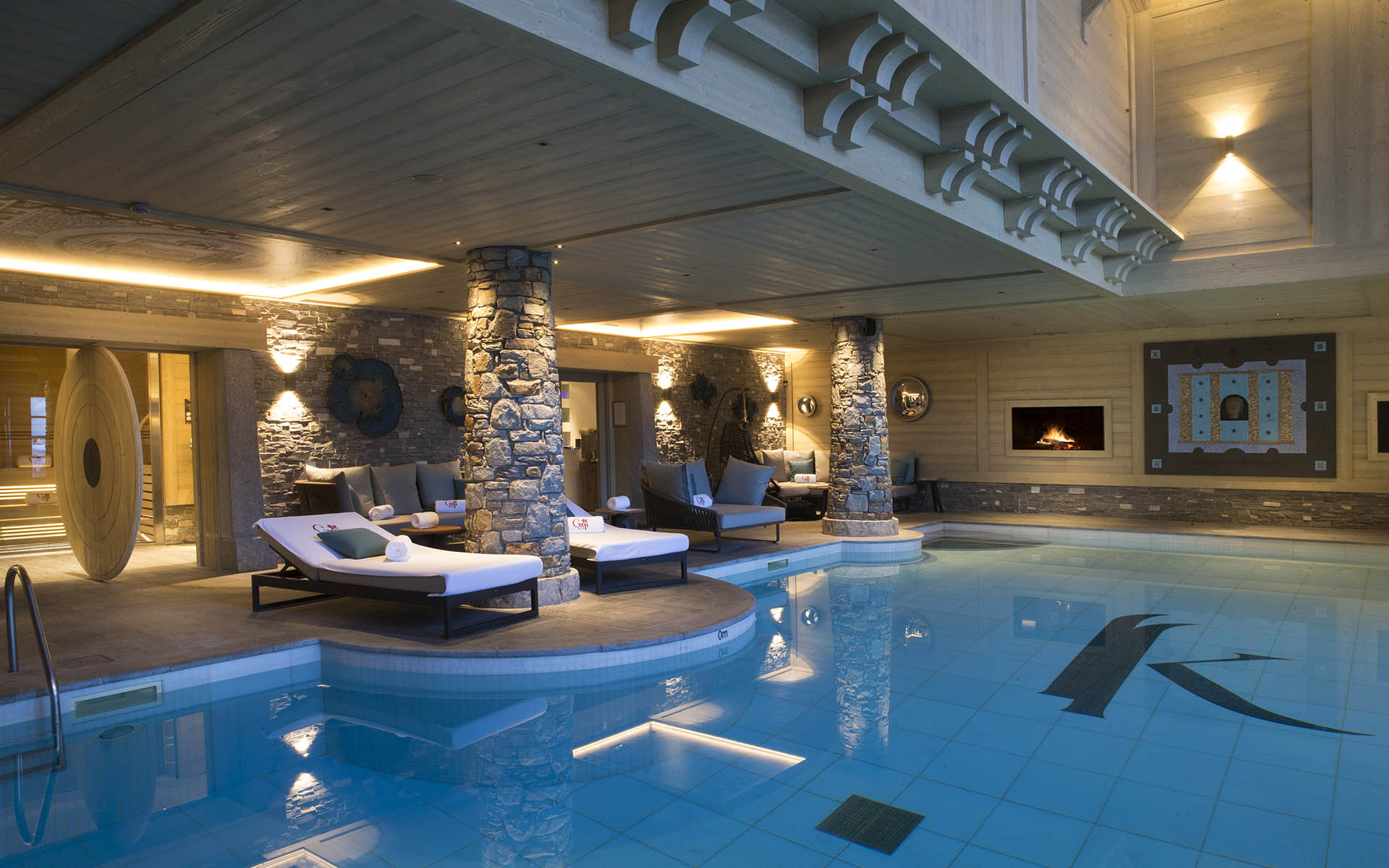 Hotel Le K2 Altitude, Courchevel 1850