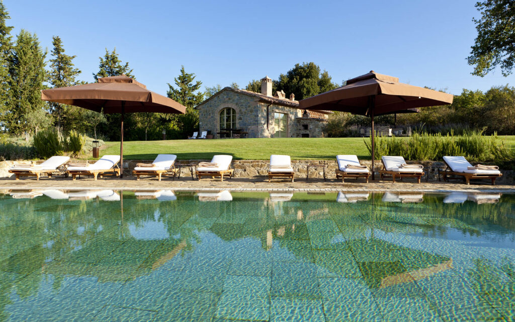 RWCdB Villa Gauggiole Infinity Pool 2
