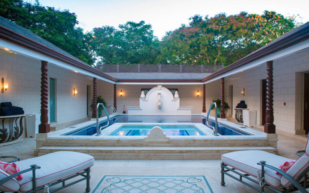 Villa Pool LSJ