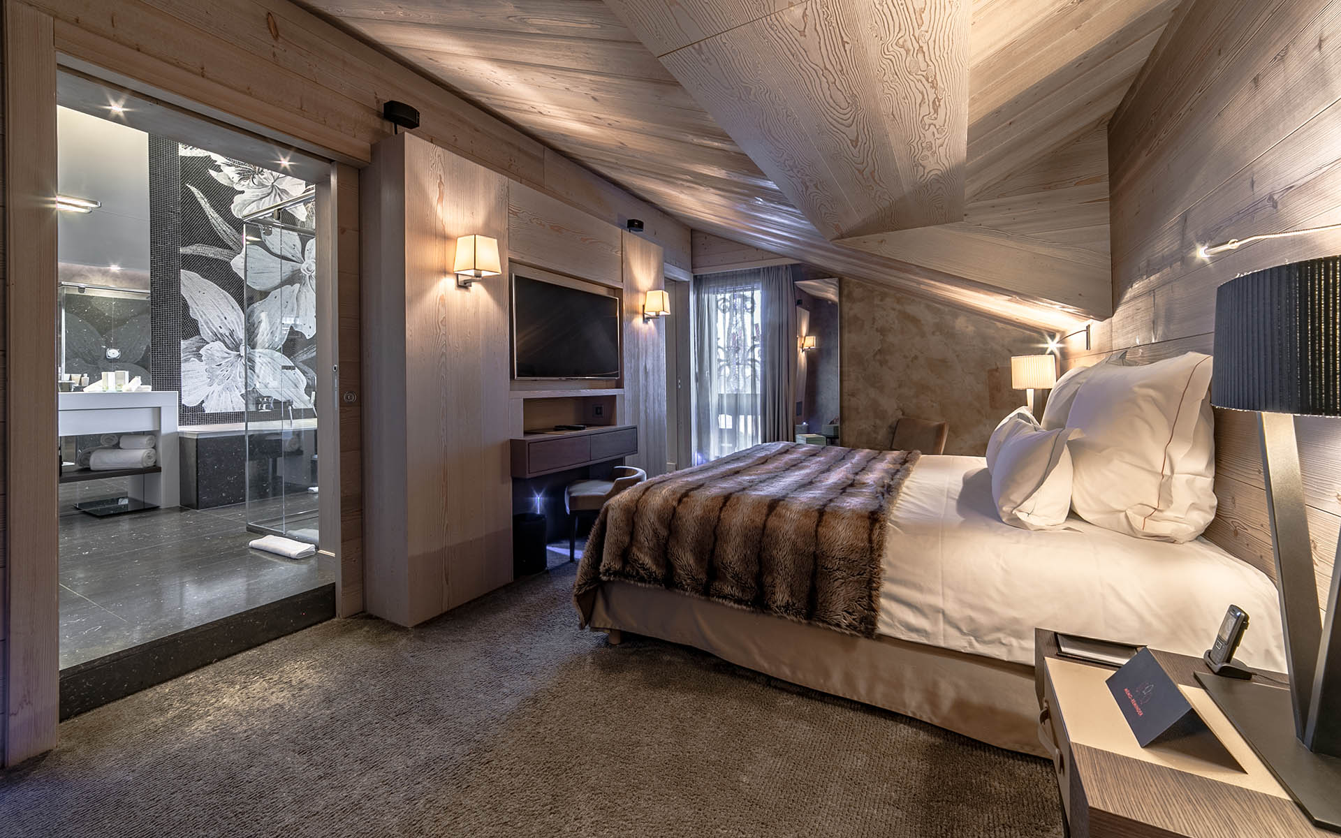 Emerald Apartment, Courchevel 1850