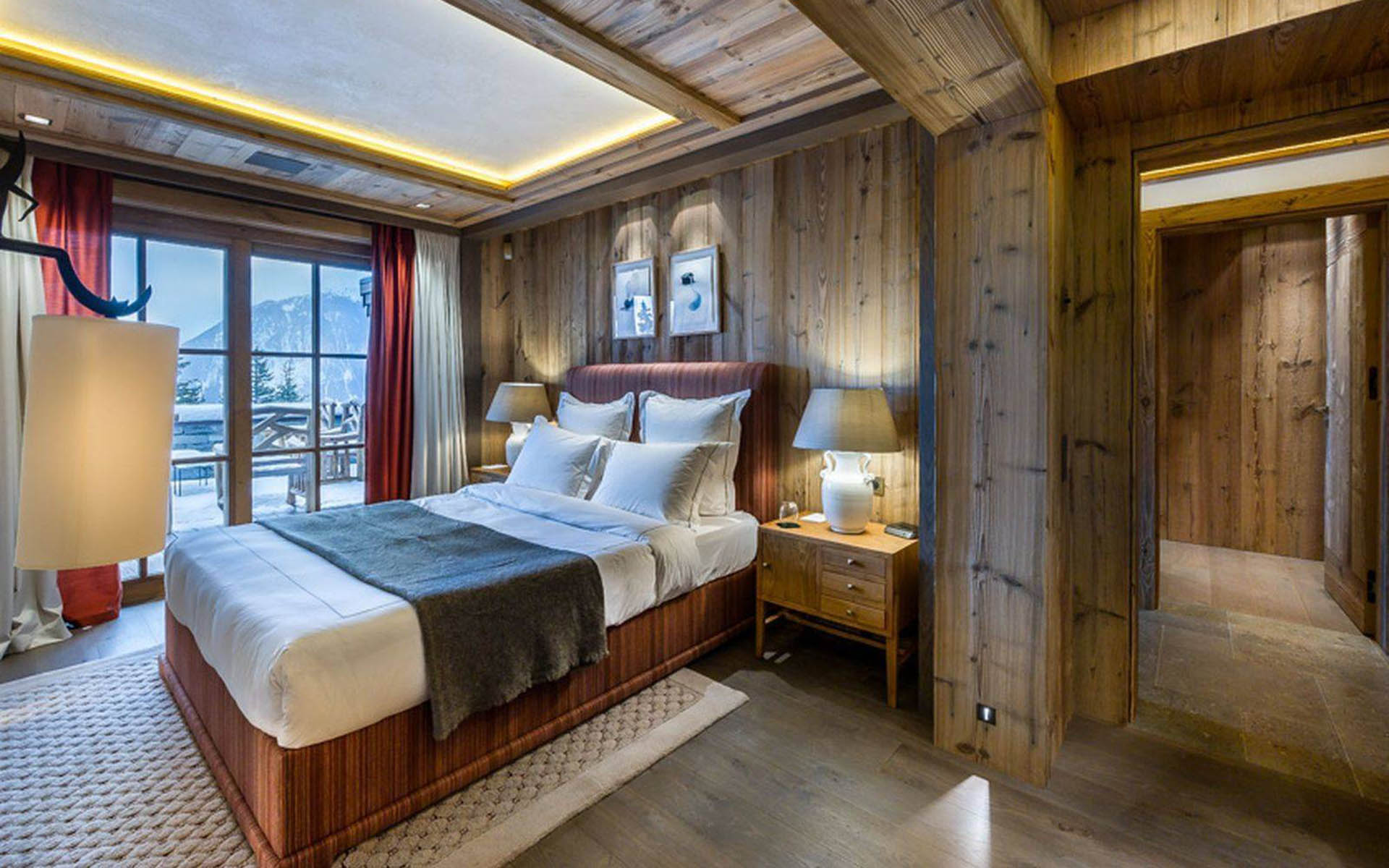 Chalet Les Bastidons, Courchevel 1850