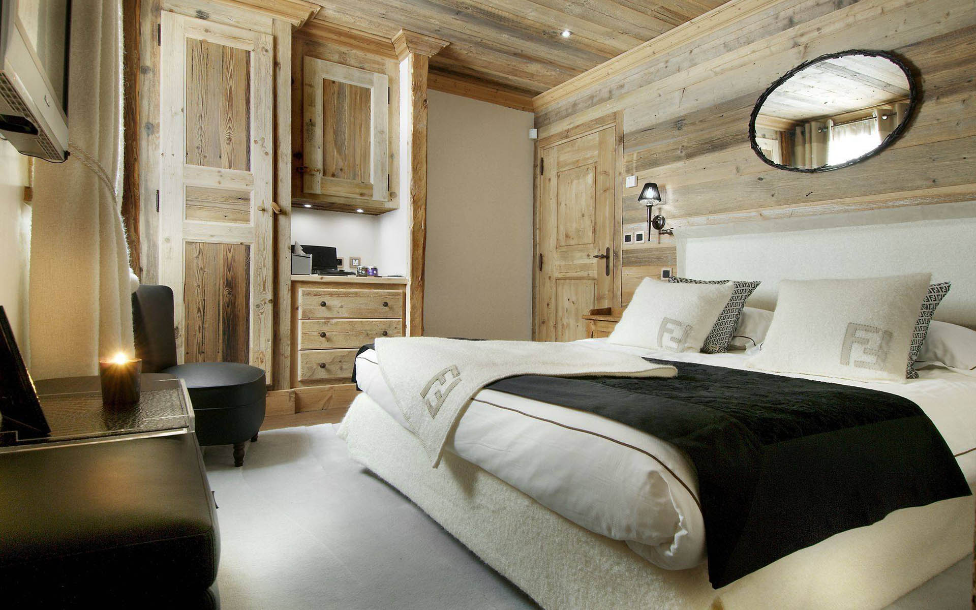 Chalet La Grande Roche, Courchevel 1850