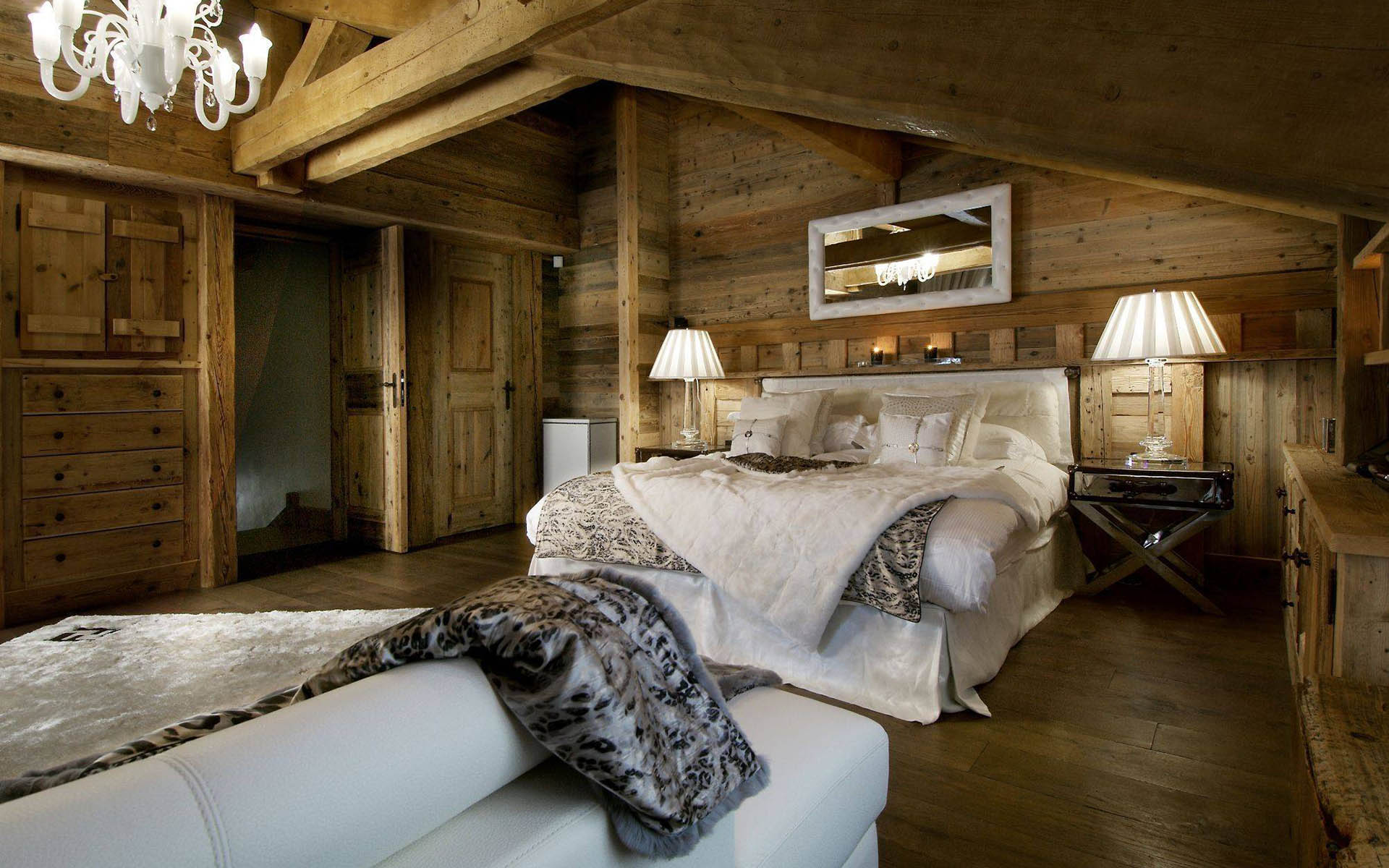 Chalet La Grande Roche, Courchevel 1850