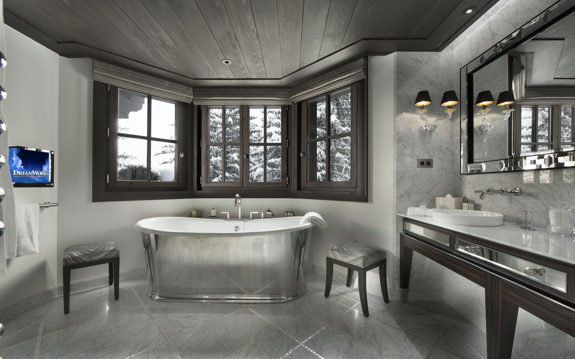 Chalet Le Coquelicot, Courchevel 1850