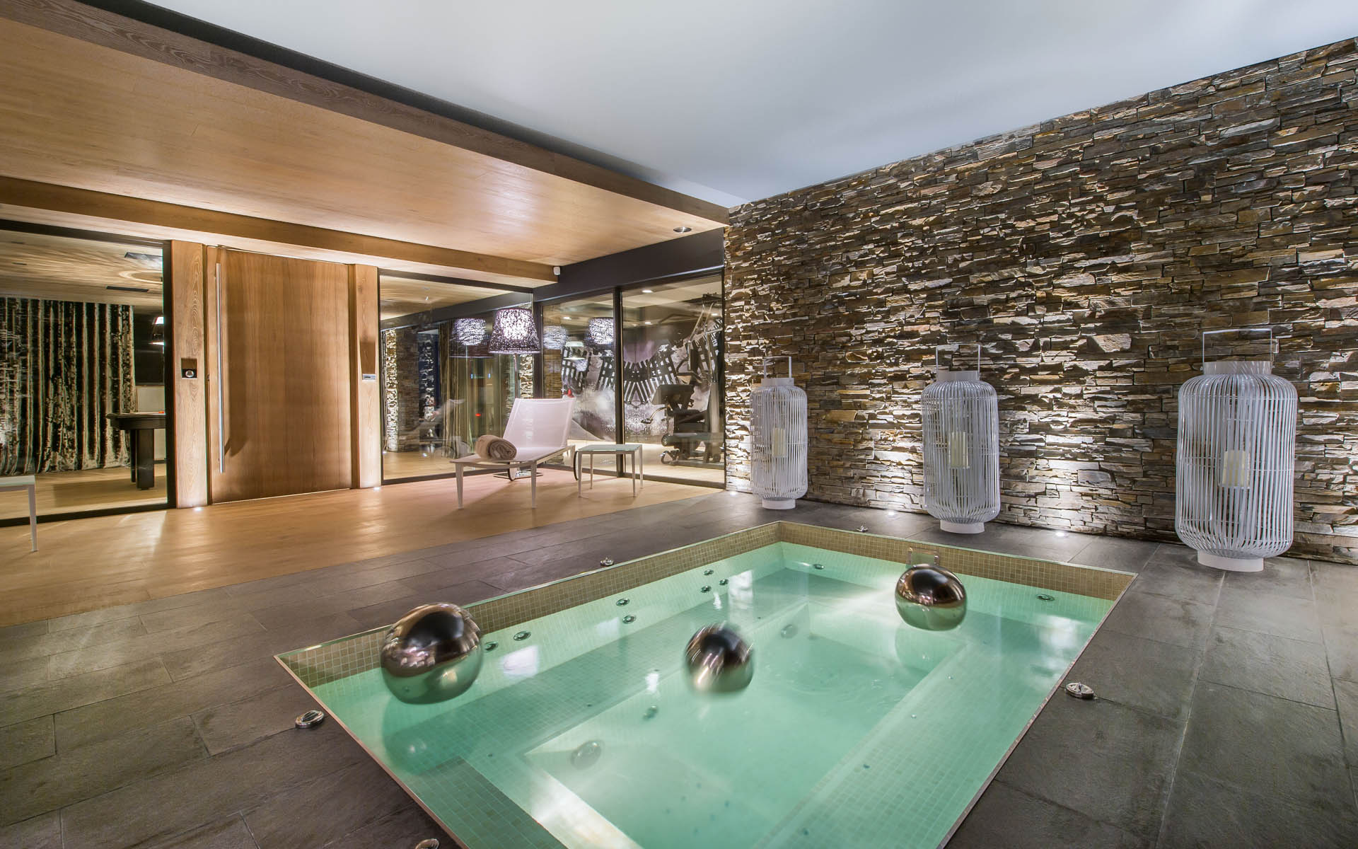 Chalet Moriond, Courchevel 1650