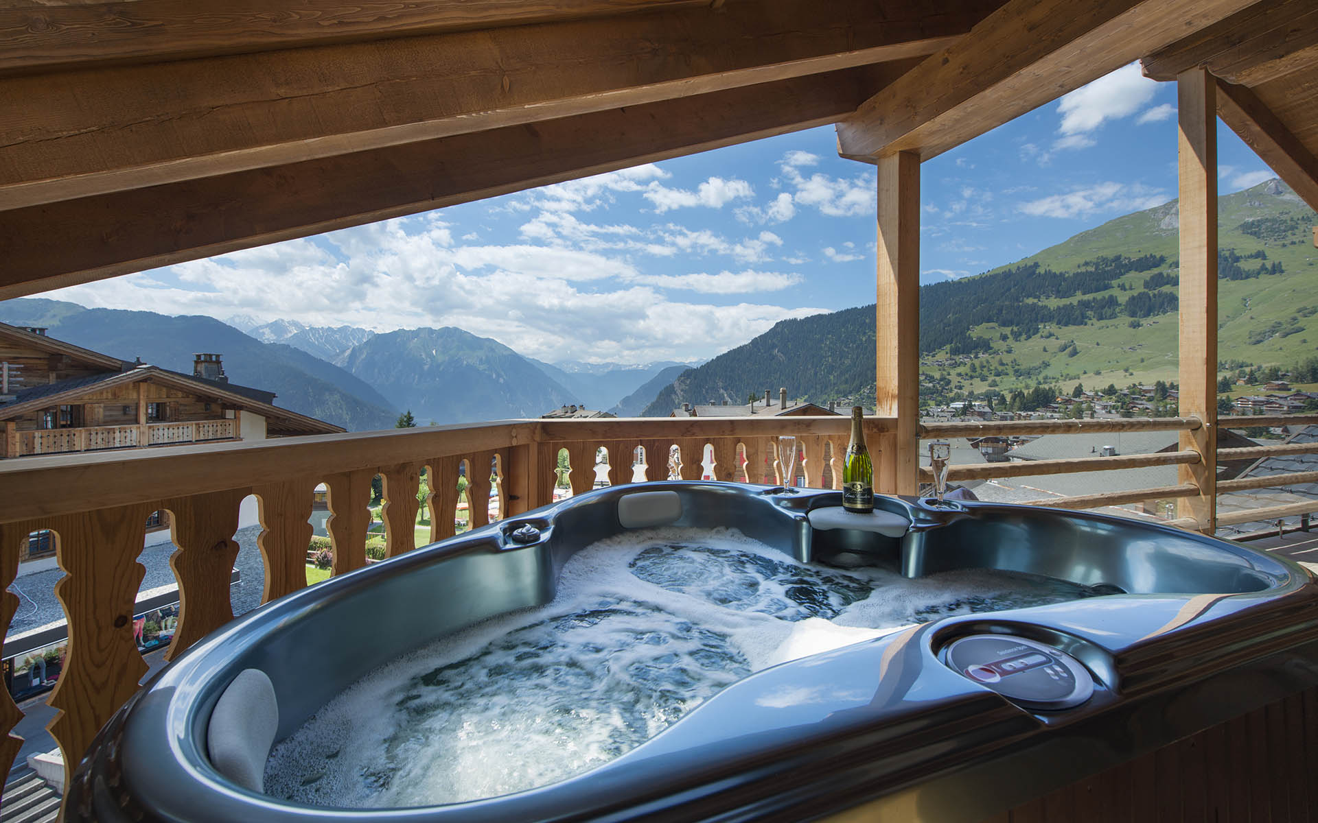 No. 5 Penthouse, Verbier