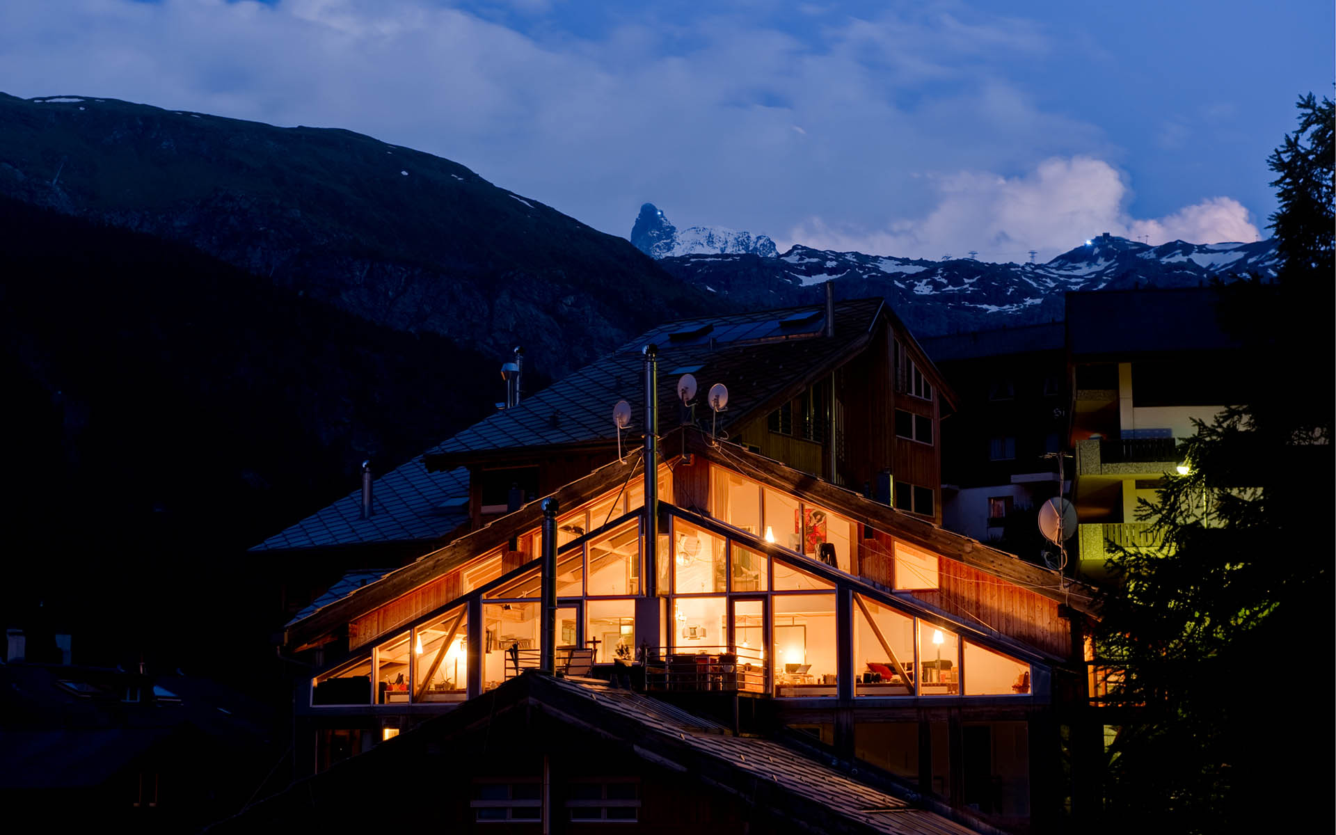 Heinz Julen Penthouse, Zermatt