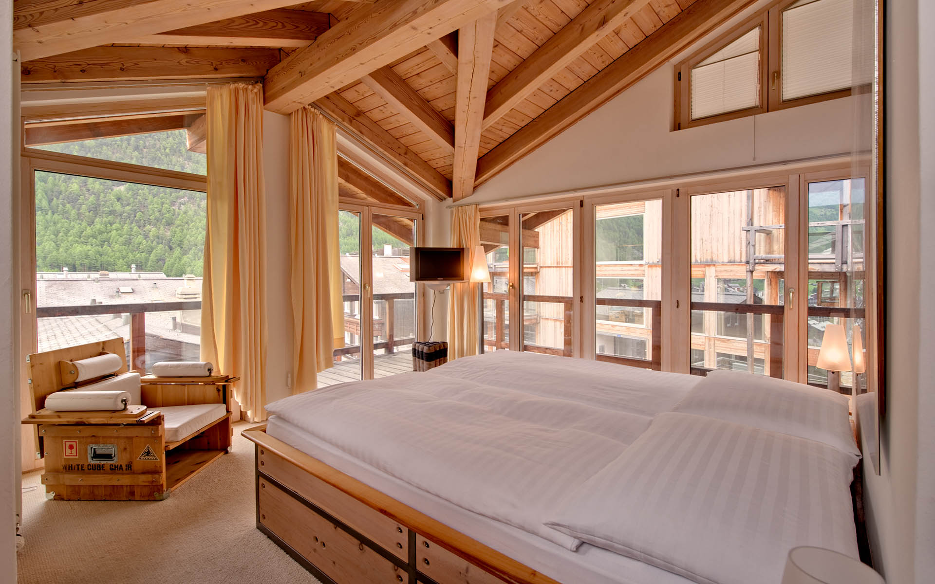 Heinz Julen Penthouse, Zermatt