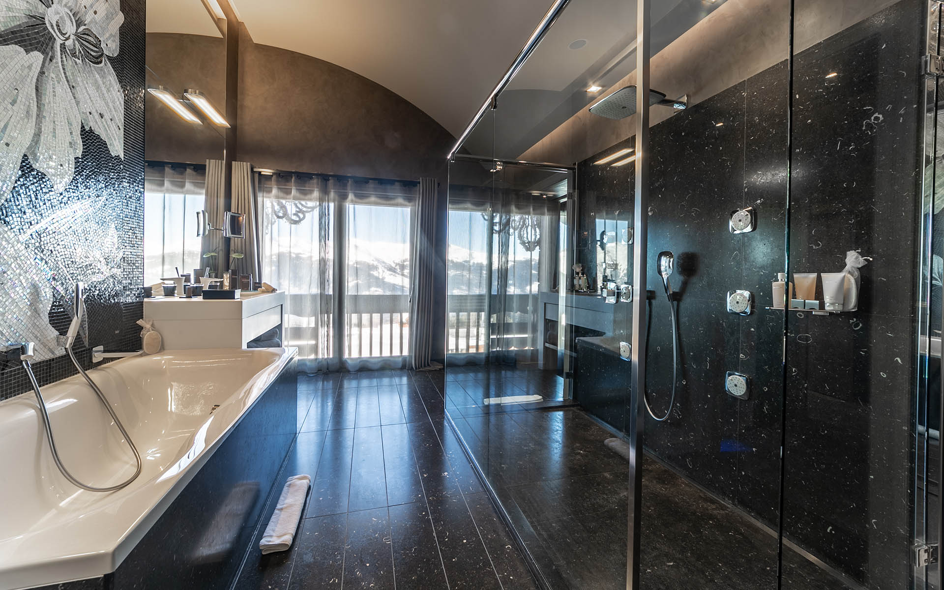 Emerald Apartment, Courchevel 1850