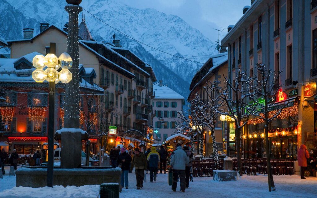 shutterstock 1585164883 chamonix