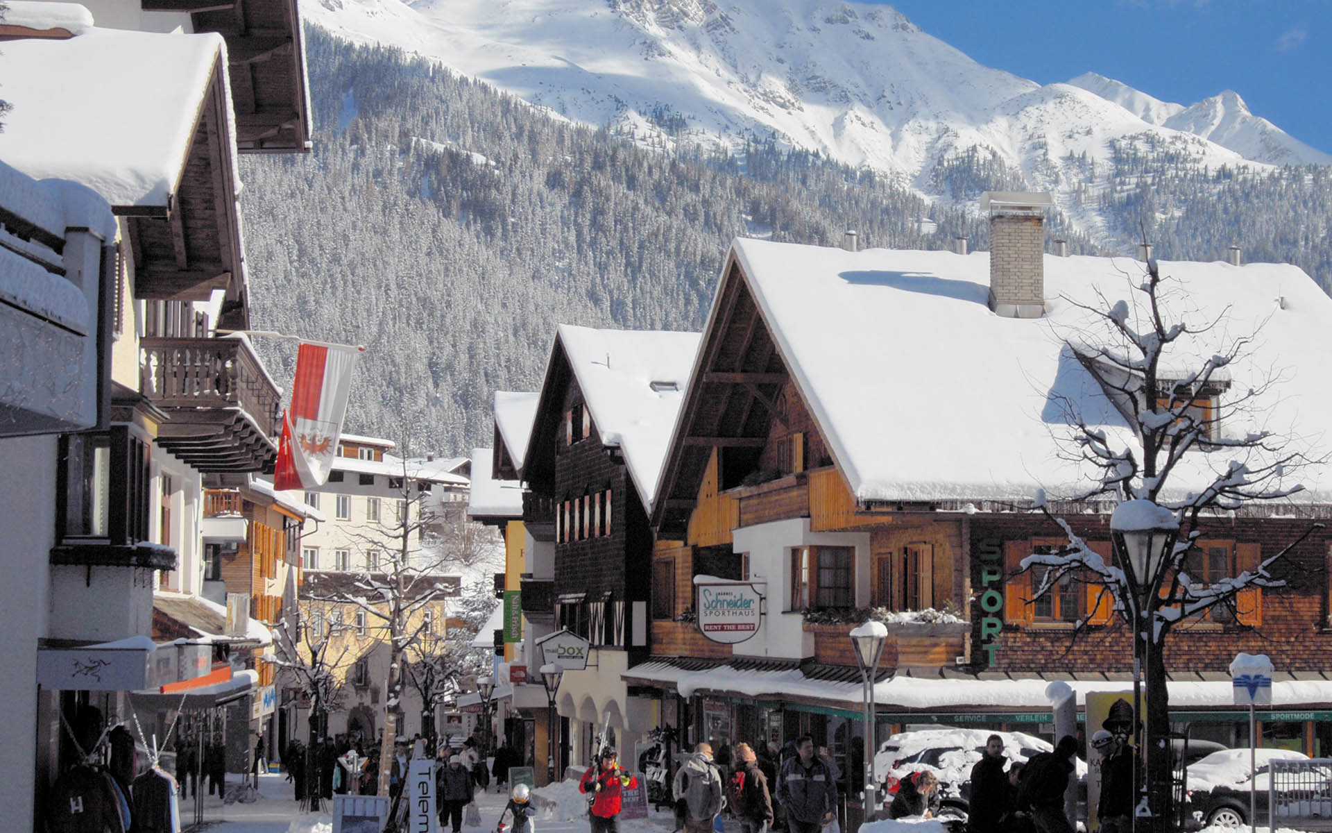 The Top 4 Ski Resorts with Short Transfer Times