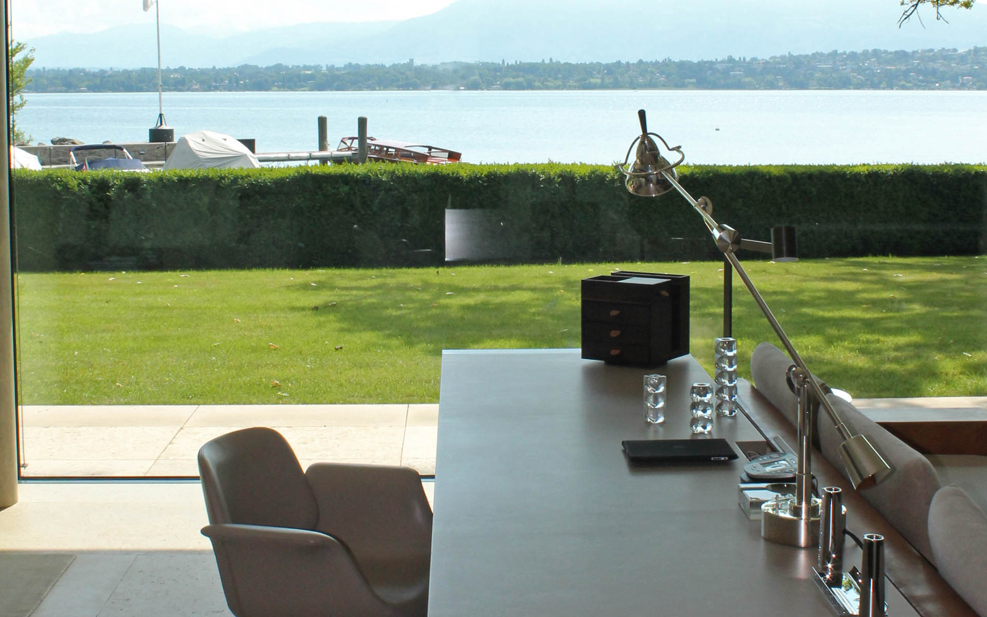 Villa du Lac, Geneva