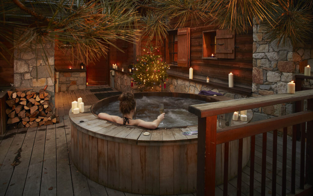 Hot Tub 2