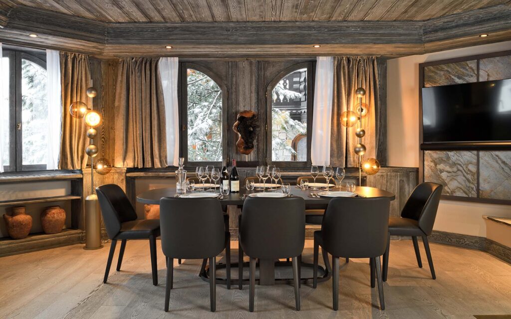 Hotel Le Strato Belvedere 3 Bedroom Luxury Ski Chalet Courchevel 1850 France 1