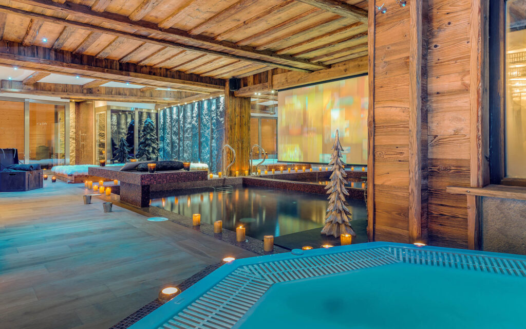 Lhotse Jacuzzi