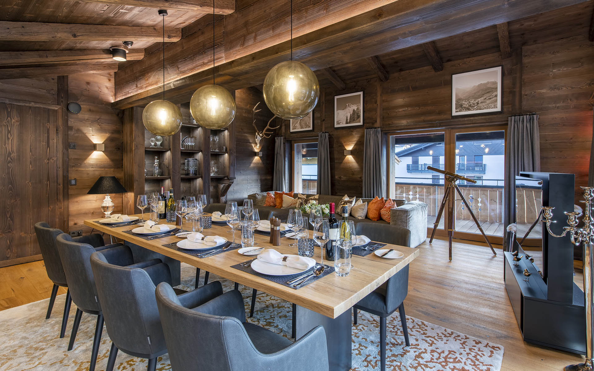 Balegia Penthouse, Lech