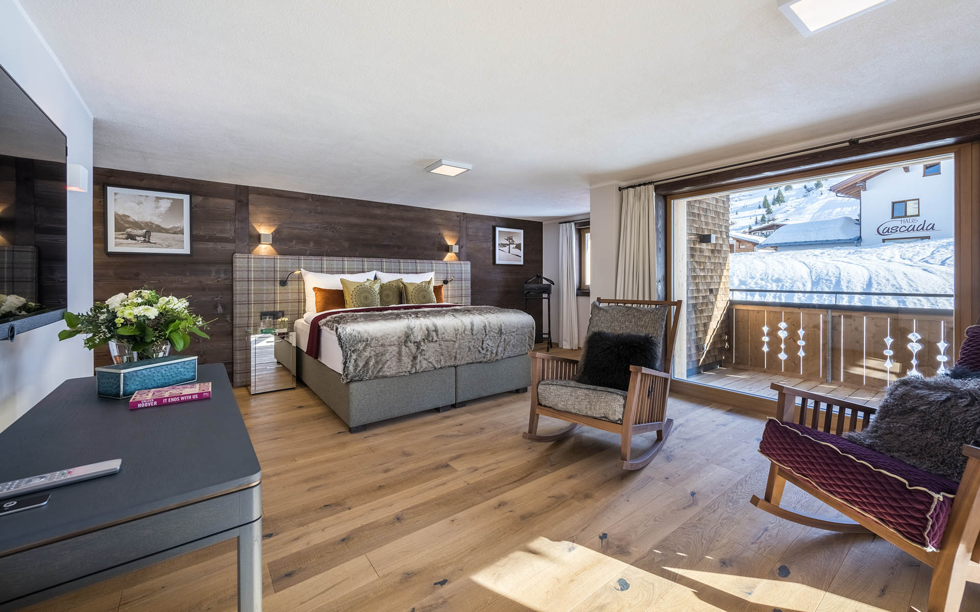 Balegia Penthouse, Lech