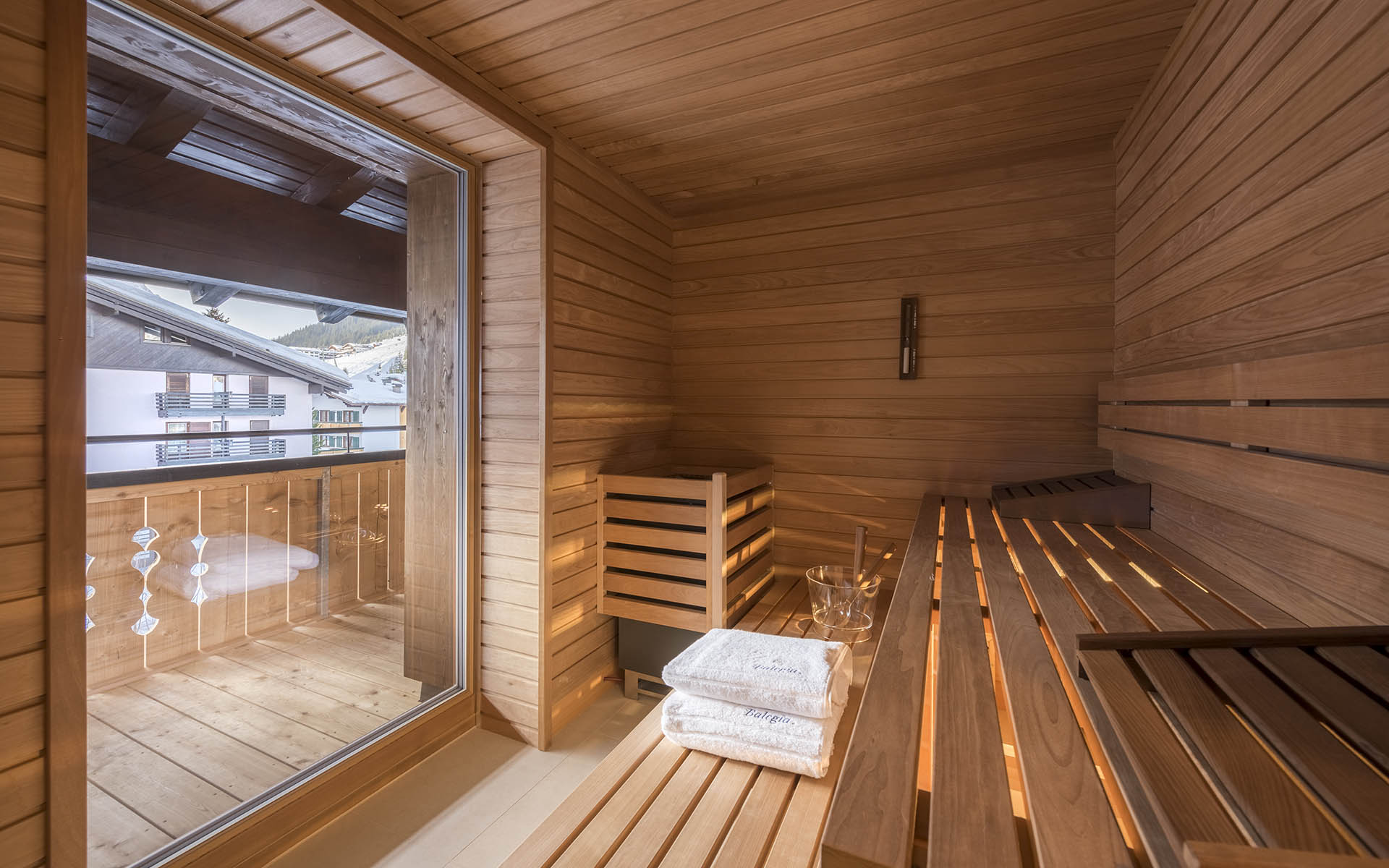 Balegia Penthouse, Lech