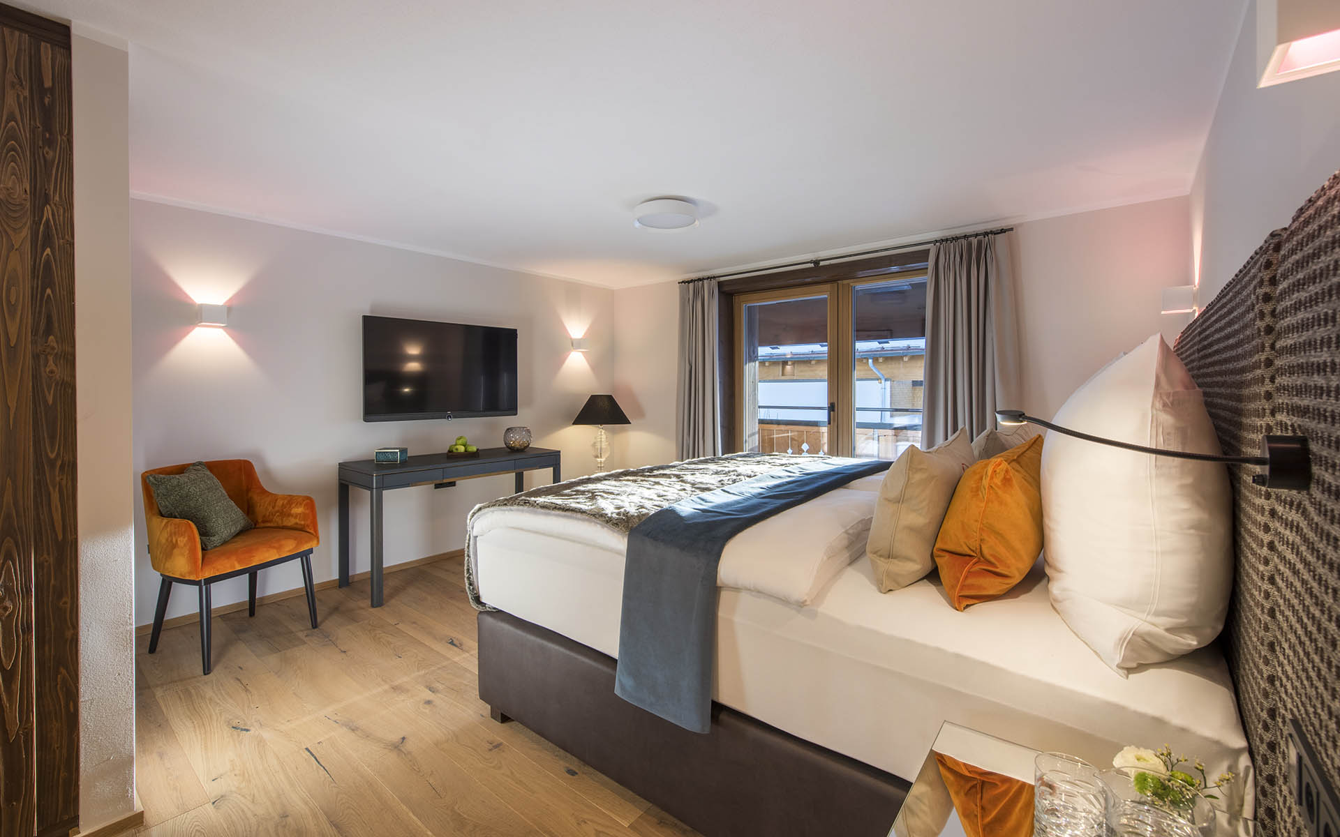 Balegia Penthouse, Lech