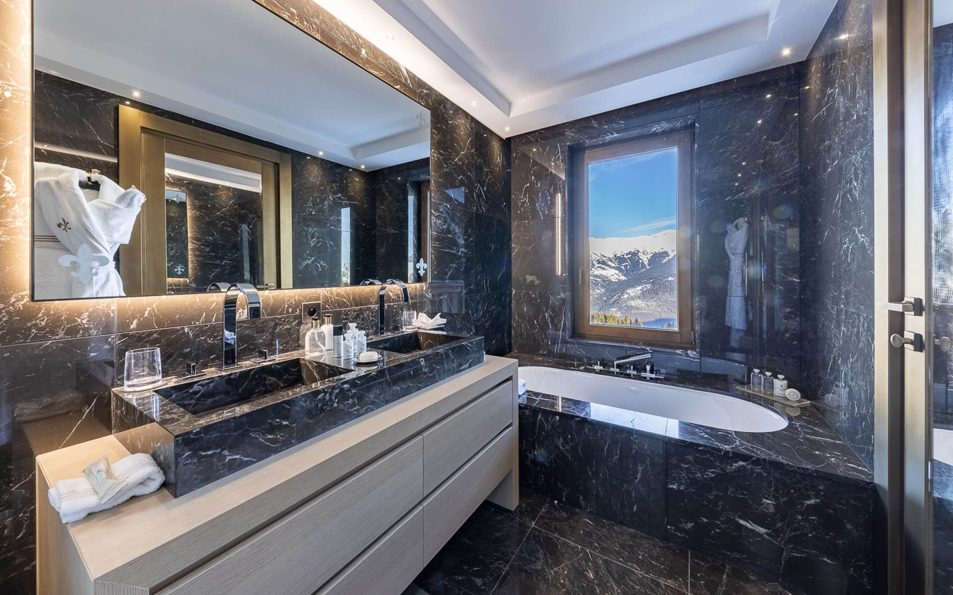 Ultima 5 Bedroom Residence, Courchevel 1650