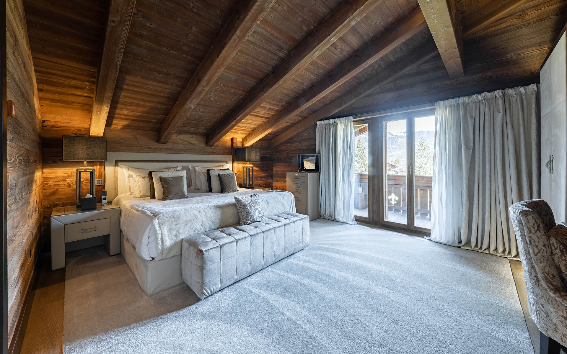 Ultima 2 BR Residence (12), Gstaad