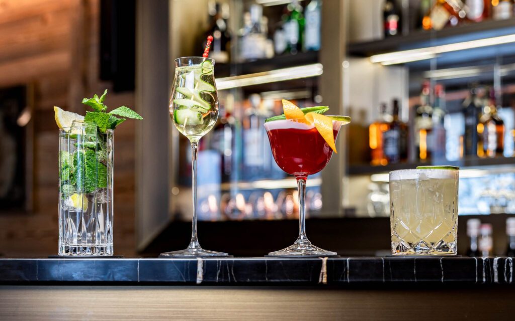 Cocktails Made in the Lobby Bar Sud Resort Ultima Courchevel Belvedere