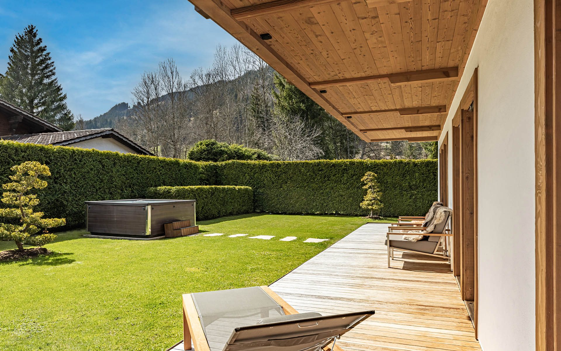 Ultima 3 BR Residence (No. 11), Gstaad