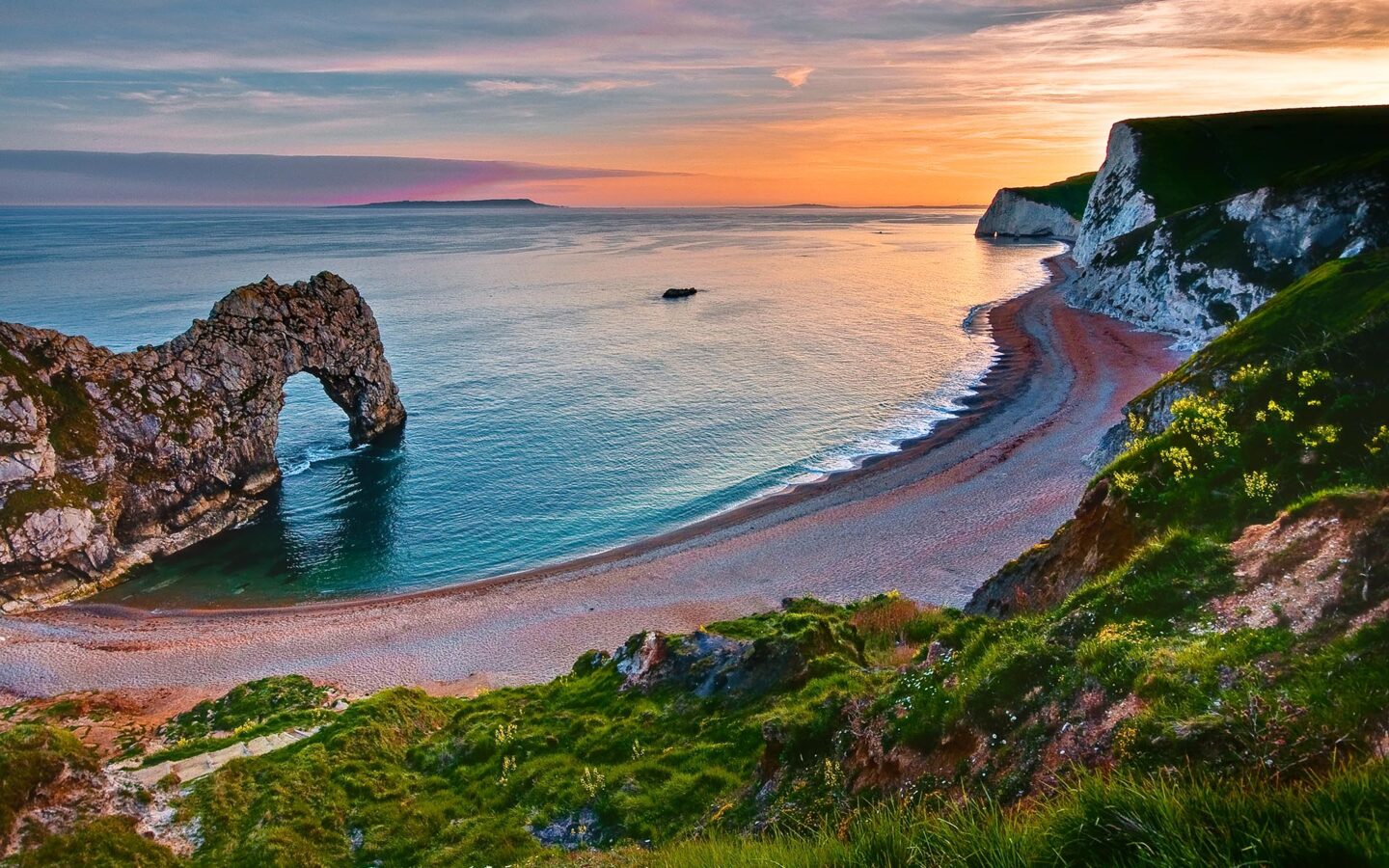 England Holiday Guide
