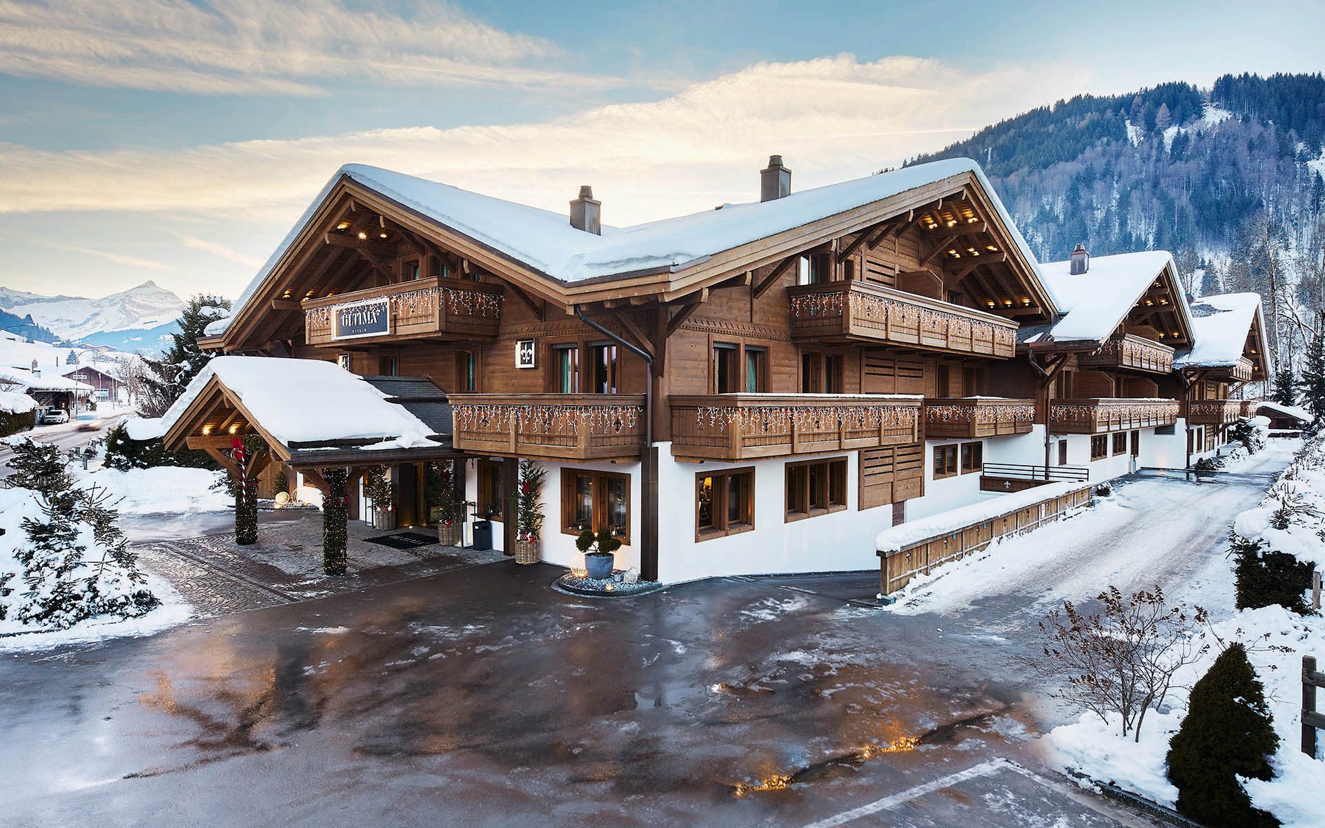 Ultima 3 BR Residence (No. 11), Gstaad