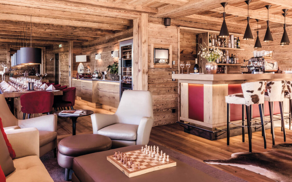 lounge6 hahnenkamm lodge by andreas wimmer