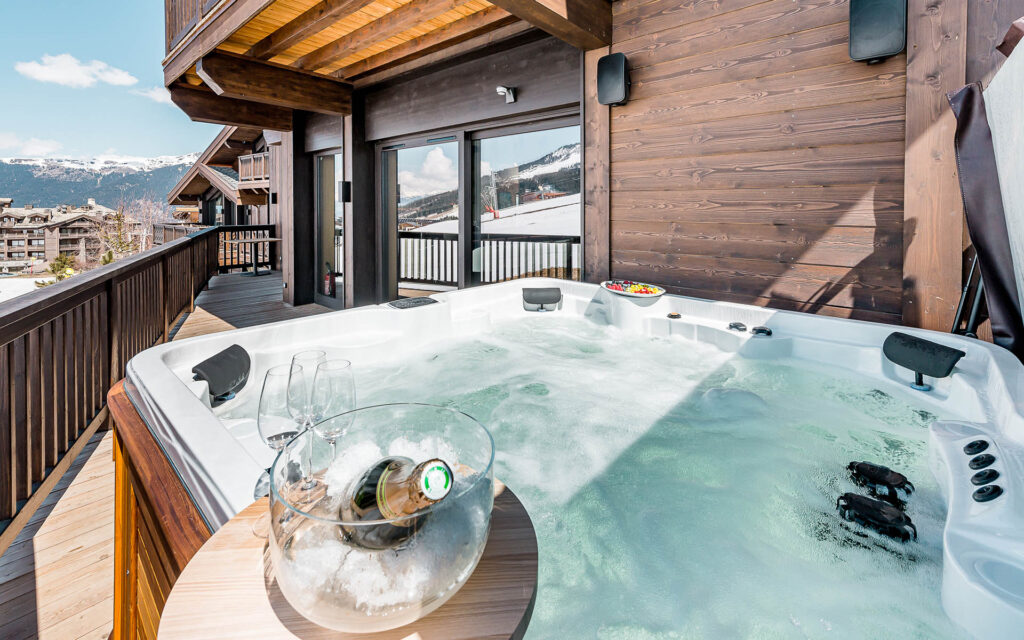 Chalet Bacchus Courchevel Consensio Outdoor Jaccuzi 2