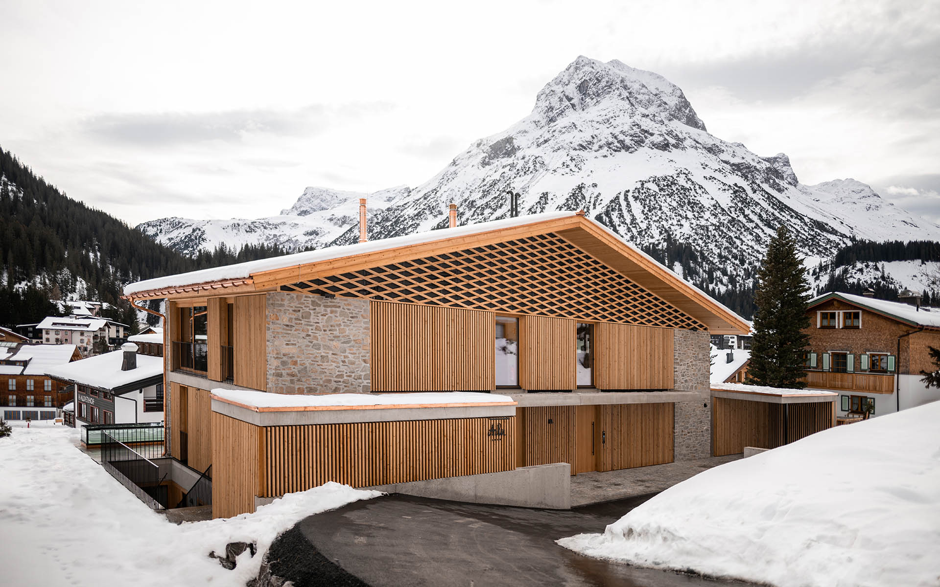 Alpine Modern Suite, Lech