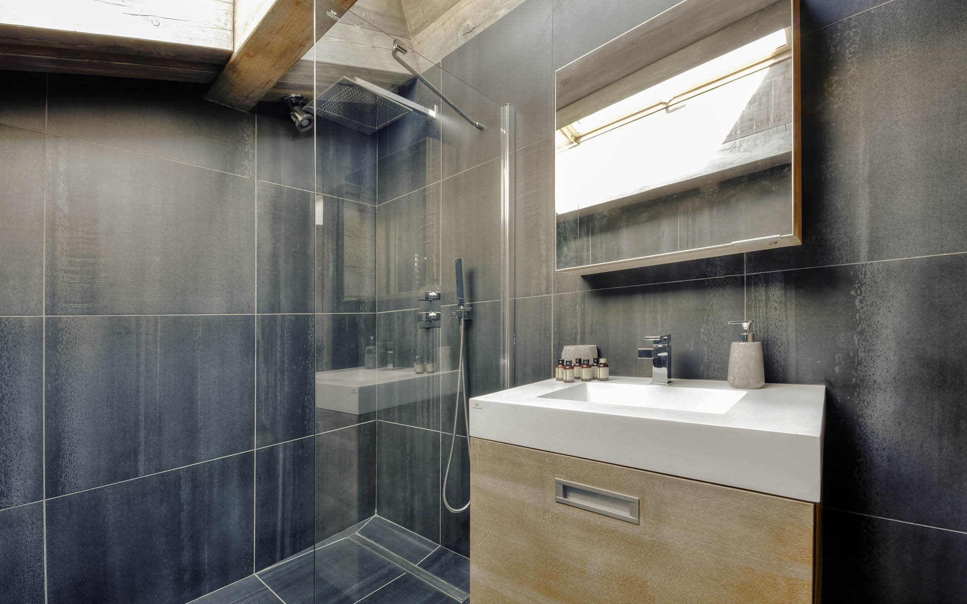 Chalet Elevation, Chamonix
